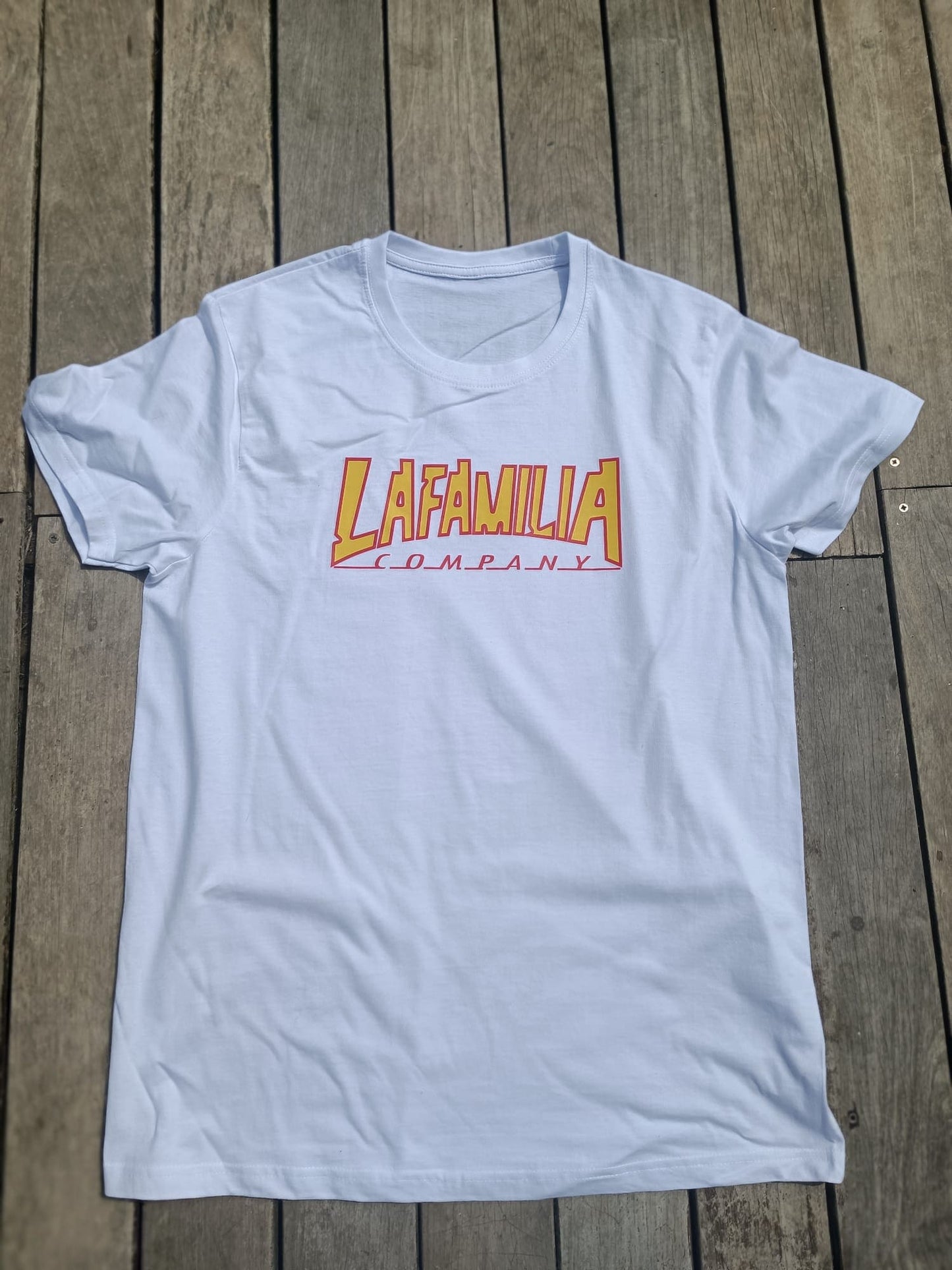 Camiseta LFM La Familia Company