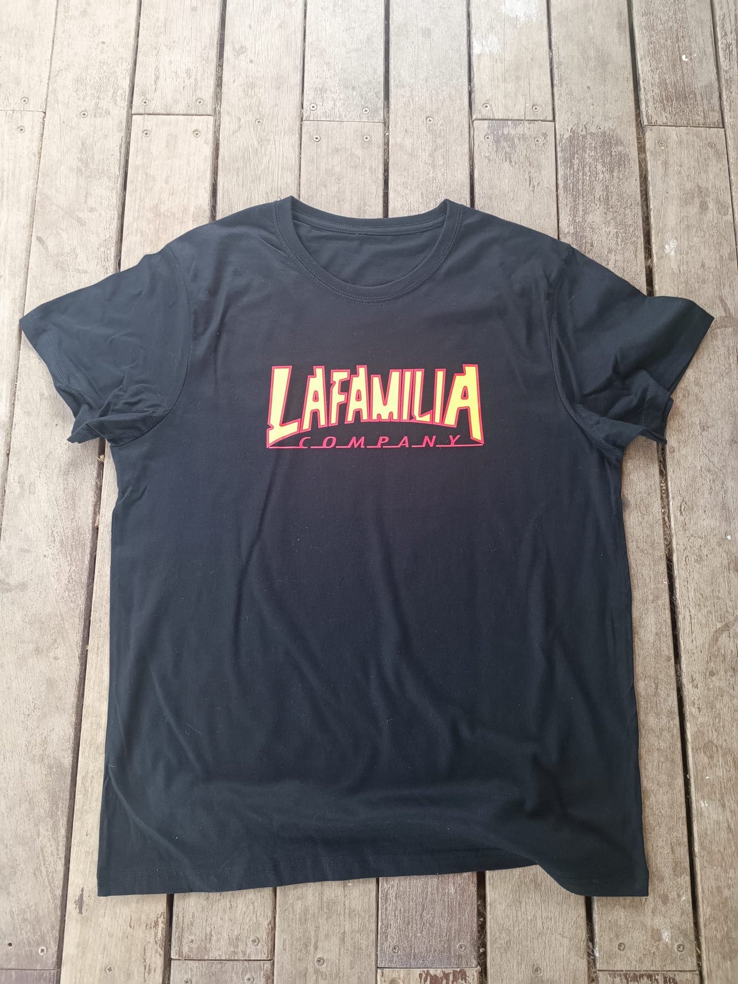 Camiseta LFM La Familia Company