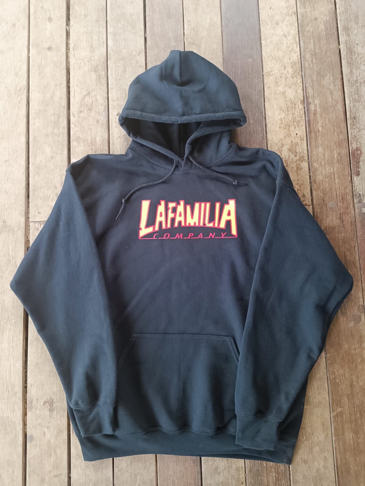 Sudadera LFM Hoodie La Familia Company