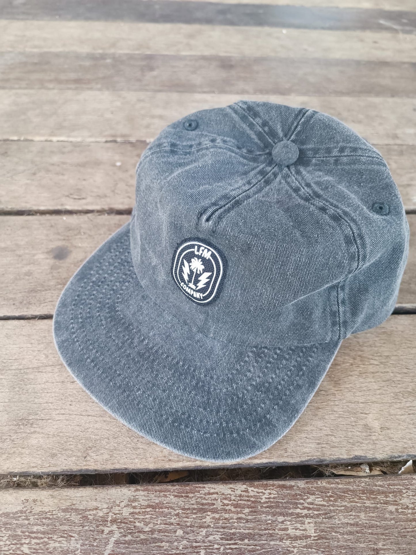 Gorra LFM Vintage Tropical