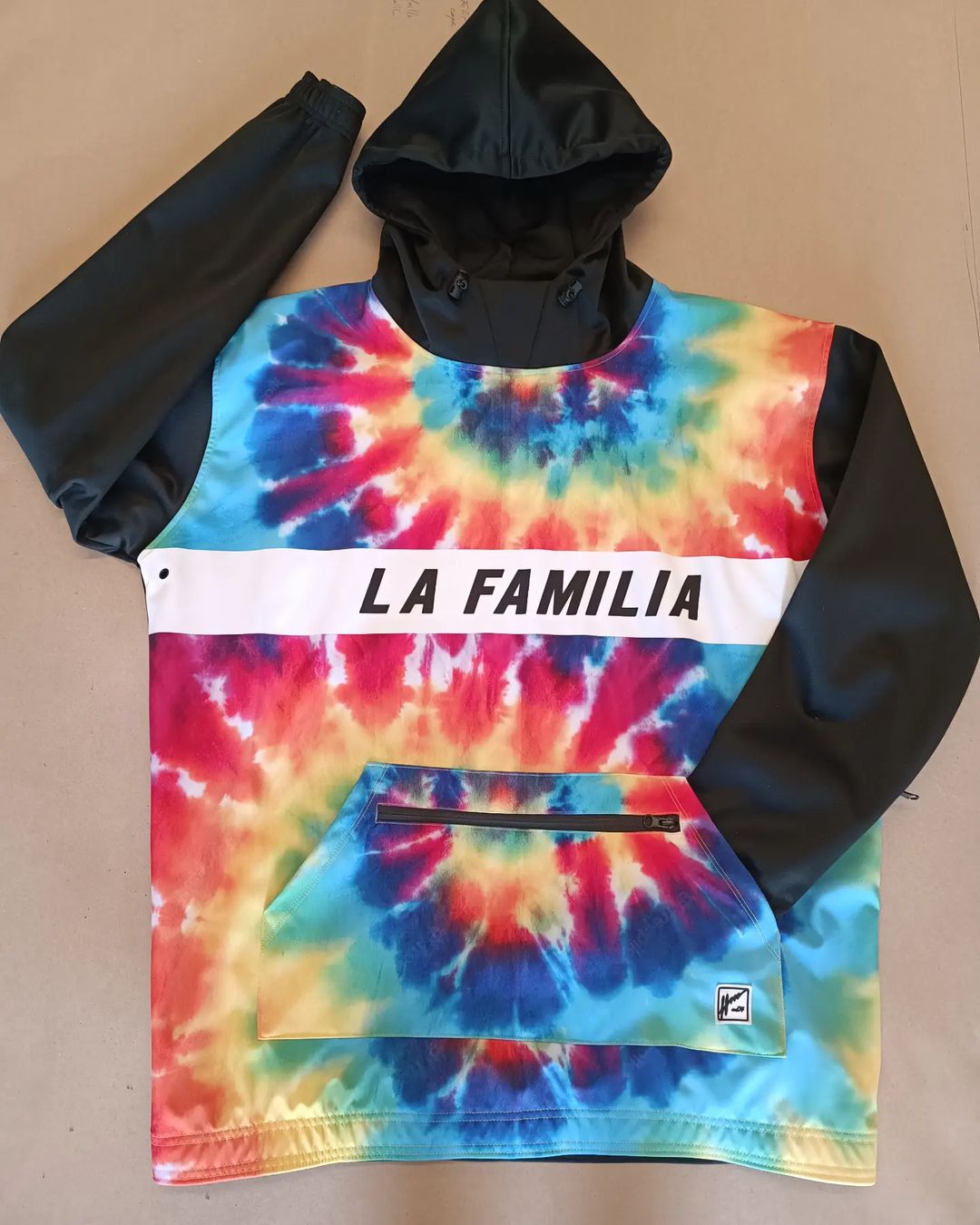 Sudadera Rainbow repelente al agua