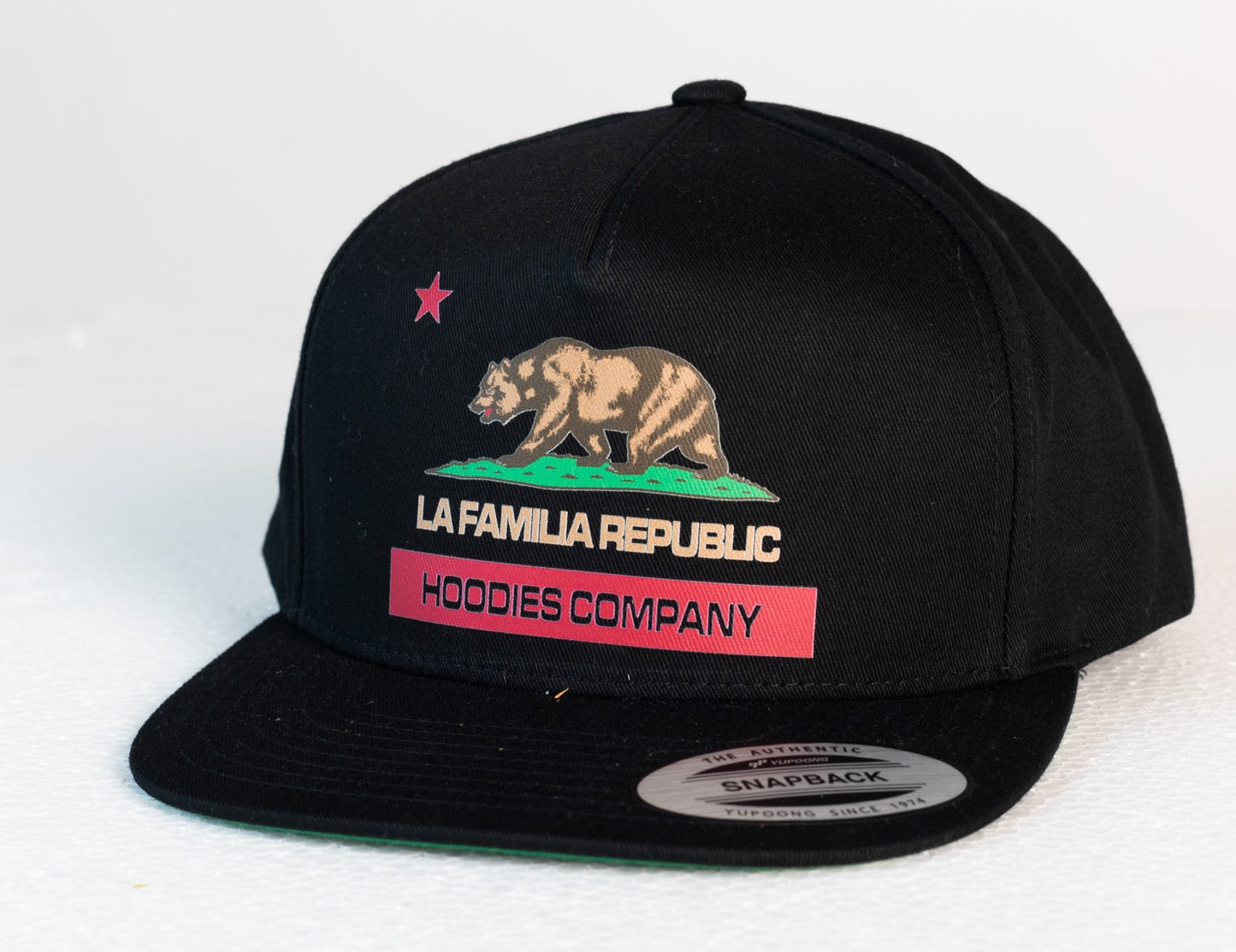 Gorra LFM La Familia Republic